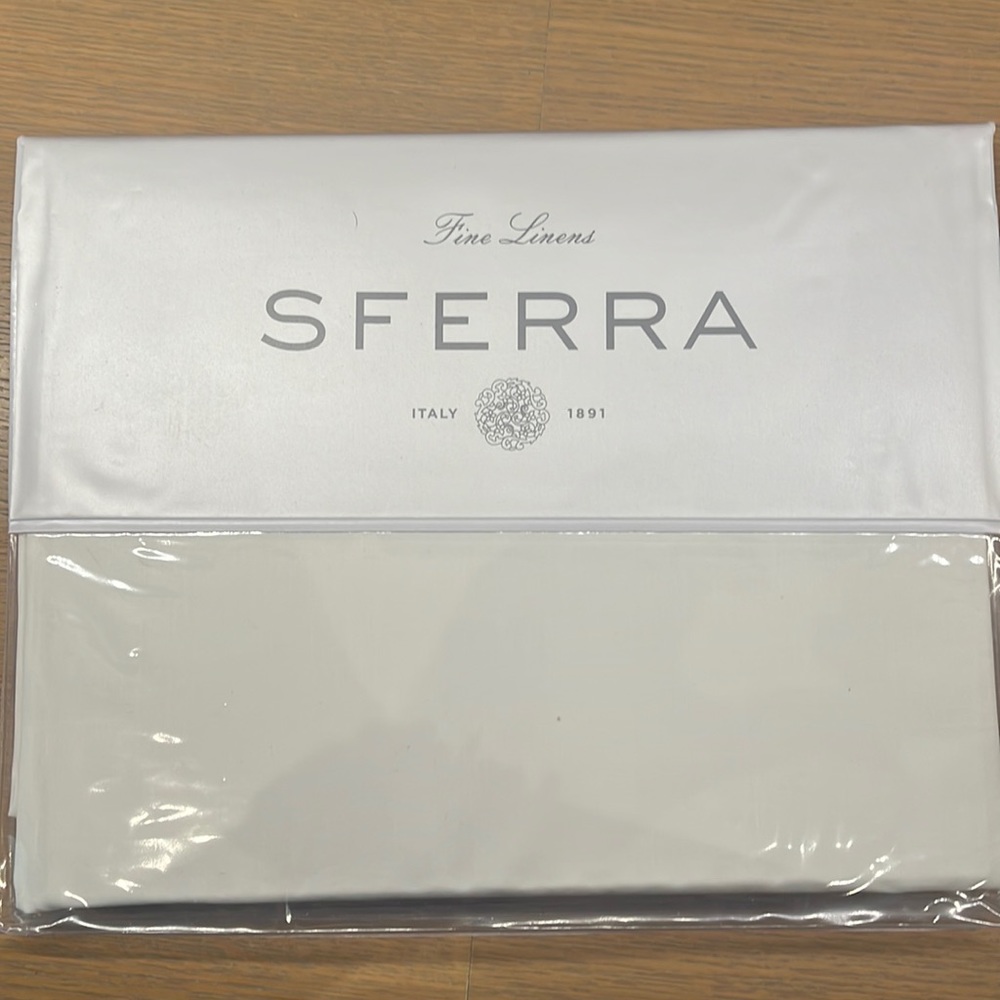 Sferra Celeste Sheet Set- twin